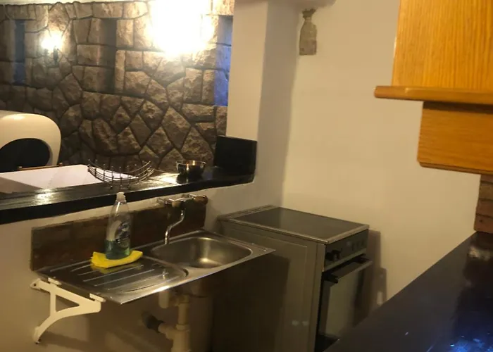 בית אירוח R&b Vendeghaz *